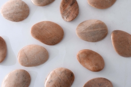 Mondstein Apricot Wave Shape