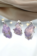 Lavender quartz pendant