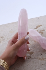 Rosenquarz Massagestab