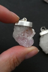 Kunzite raw pendant silver