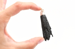 Distene Pendant Black