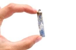 Disthen Anh�nger blau