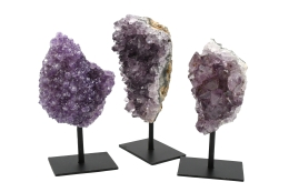 Amethyst auf Metallst�nder Gro�