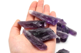 Amethyst Jacara Rough Stones