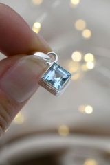 Topas blau facettiert Anh�nger