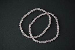 Rosenquarz Kugelarmband facettiert 4 mm