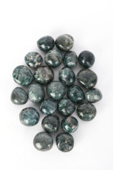 Apatit gr�n Trommelsteine