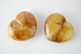 Crystal Quartz Yellow (Golden Healer) Heart 40 - 60 mm