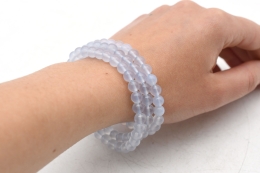 Chalcedon Kugel Armb�nder 6 mm