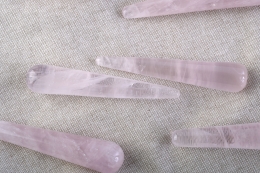 Rosenquarz Massagest�be 80 - 100 mm