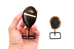 Achat auf Metallst�nder