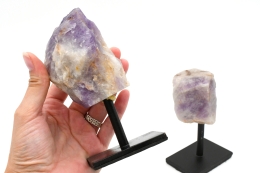 Amethyst Rohstein auf Metallst�nder