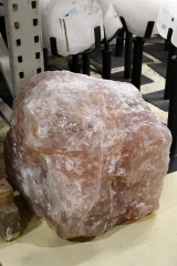Rose quartz jumbo rough stone 121 kg