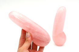 Rosenquarz Phallus Shape
