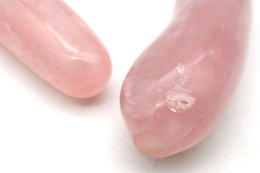 Rosenquarz Phallus Shape