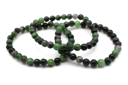 Rubin-Zoisit Kugel Armband 6 mm