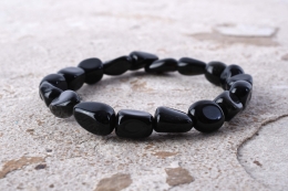 Schungit Trommelstein Armband