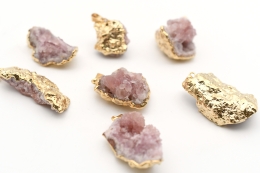 Pink Amethyst Anh�nger goldfarben galvanisiert