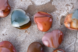 Polychrom Jaspis Herz 25 - 40 mm