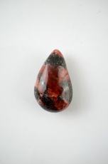 Amphibolith Drop Shape gebohrt 5-er Set