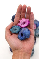 Achat Geodinos gef�rbt (klein)