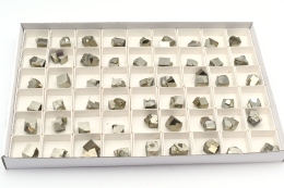 Pyrit W�rfel klein 54