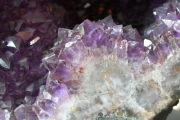 Amethyst Fl�gelpaar 136,5 kg