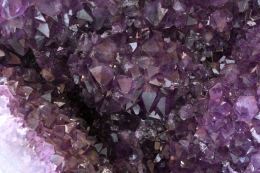 Amethyst Fl�gelpaar 136,5 kg
