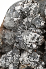 Achat mit Drusen auf Metallst�nder ab ca. 1,5 kg