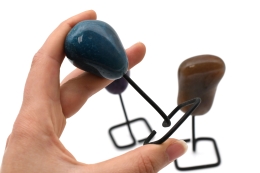 H�matit Trommelstein auf Metallst�nder