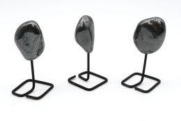 H�matit Trommelstein auf Metallst�nder