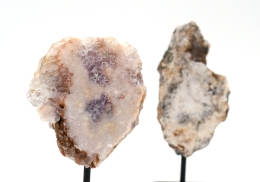 Pink Amethyst auf St�nder/Sockel bis 1 kg