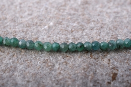 Smaragd Kette facettiert