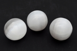 Selenite Spheres white
