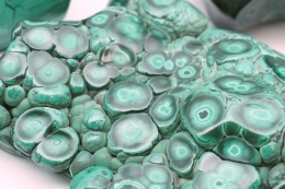 Malachit polierte St�cke 3 - 6 kg