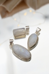 Rainbow Moonstone pendant 925 silver