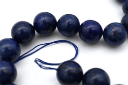 Kettenstrang Lapis Lazuli nachgef�rbt 18 mm