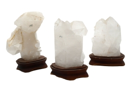 Crystal on wooden base - 11 pieces