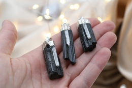 Black Tourmaline With Selenite Pendant (galvanized)