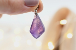 Amethyst Spitze anpoliert Anh�nger