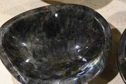 13.1. Labradorit Schalen B-Ware 30 kg