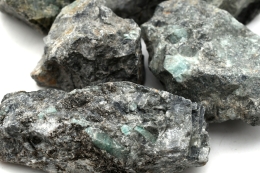 Emerald rough goods big chunks