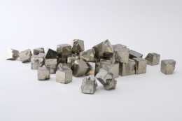 Pyritw�rfel Sch�ttung