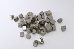 Pyritw�rfel Sch�ttung
