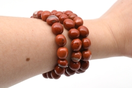 Jaspis rot Trommelstein Armband
