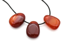 Carneol Trommelsteine flach gebohrt 5-er Set