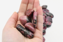 Rhodonit Trommelsteine
