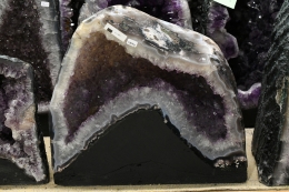 Amethyst Drusen polierte R�ckseite