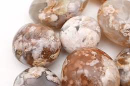 Kirschbl�ten Chalcedon Trommelsteine Jumbo