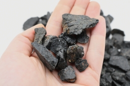 Sch�rl (schwarzer Turmalin) mini Rohsteine